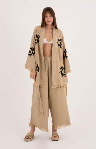 The Neutral Mykonos Set