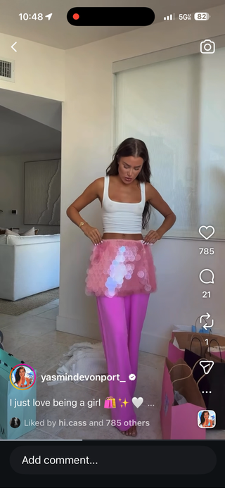 The Barbie Mermaid Shell Mini